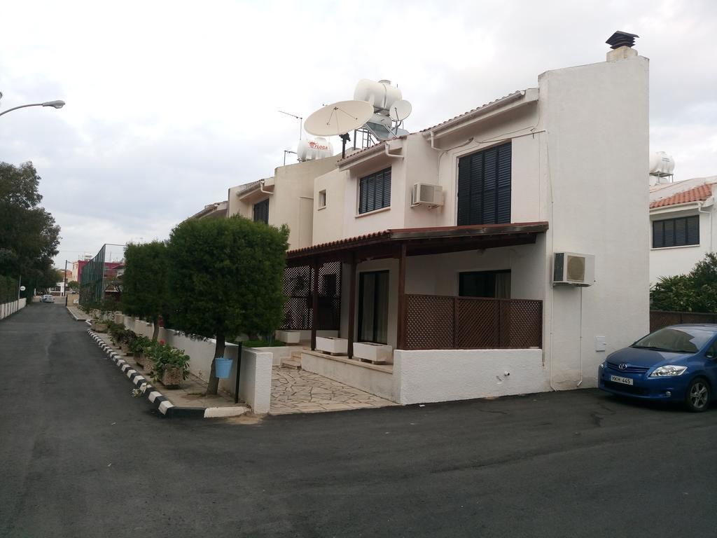 Miltos Beach House Villa Larnaca Exterior photo