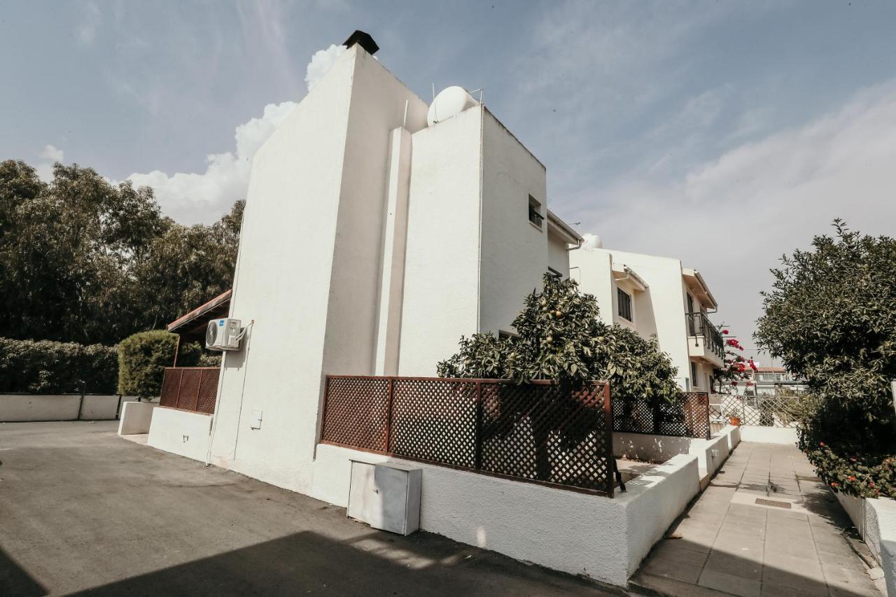 Miltos Beach House Larnaca Exterior photo
